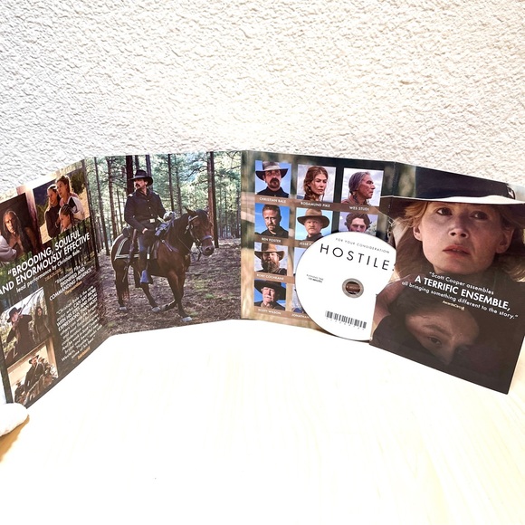Hostiles Film with Christian Bale. Scott Cooper Director. Movie Night! - Picture 4 of 4